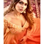 Lopamudra Raut Instagram - Happy Diwali everyone.. wish you all love light and happiness 🪔 stay safe ! ✨✨✨✨✨Styled by - @mahekksutaria Outfit - @karishmaashita Jewelry- @chimesandcharms Makeup and hair @varshathapa_makeup_hair #happydiwali #2021