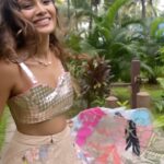 Lopamudra Raut Instagram - तुम्हारा काम सिर्फ उड़ना है, आसमान कितना बड़ा है उसकी चिंता तुम मत करो ✨ Top- @limerickofficial skirt - @geishadesigns Styled by - @mahekksutaria @styledbynikinagda #manifest #live #love #laugh #happy #soul