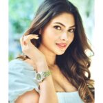 Lopamudra Raut Instagram - J'suis une clandestina !! Shot by @cabincrewafterwork hair and makeup by @helenartistry