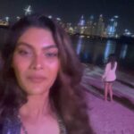 Lopamudra Raut Instagram - Happy new year 🥳😘 #2023 #dubai #videodump #nye #happynewyear #fireworks The Palm Jumeirah, Dubai, UAE