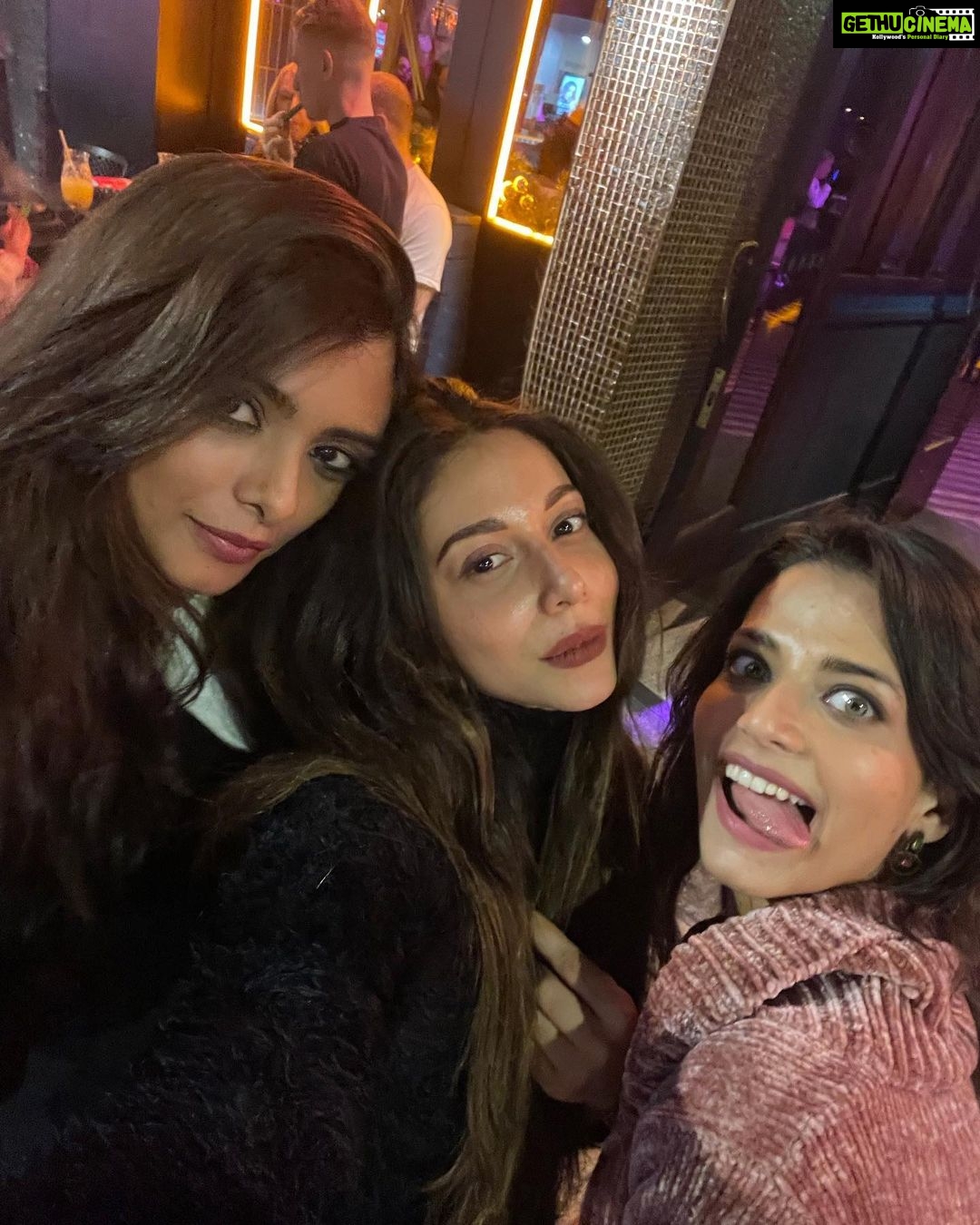 Madhurima Roy Instagram - Manchester, we ainβt done yet ππ»ββοΈ Manchester, United Kingdom