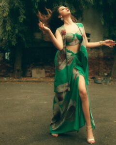 Madhurima Roy Instagram - Eat your veggies 🥬 . . Shot by @vink.photography Styled by @minnisster Hmu @nishisingh_muah