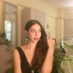 Madhurima Roy Instagram - Black is such a happy colour 🤫 Happy Diwali everyone 🪔