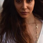 Madhurima Roy Instagram - Setting sail 🛶 .. Cz there ain’t no roads left in this city🤷🏻‍♀️ .. Captured by @lala_photuwale #portraitphotography #portraiture #smoothsailing #whiteonwhite #beachy #justbombaythings Versova, Mumbai