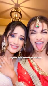 Maera Mishra Instagram - Every freaking time! So much gorgeousness 😂

#omg #reels #explore #trending #solishka #shivanijha #malishka #soniyaoberoi #bhagyalakshmi #zeetv  @zeetv #balajitelefilms #funny #comedy #maeramishra