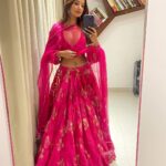 Maera Mishra Instagram - Diwali Special ❤️ This beautiful outfit by @bunaai ❤️ #diwali #diwali2022 #indian #lehenga