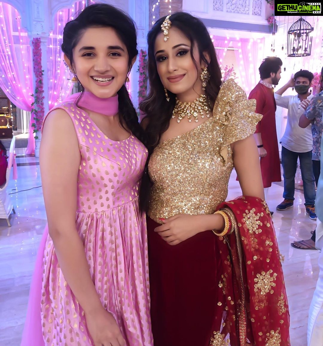 Maera Mishra Instagram - Happy Birthday Kannu❤️ you’re the Best Co Actress I’ve ever had , thankyou for always being there in all my ups and downs. Thankyou for existing kukki❤️ #kanikamann #maeramishra #birthday #birthdaygirl