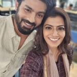 Mahat Raghavendra Instagram - Happy to be playing a cameo role in @varusarathkumar @filmmaker_dayal_padmanabhan sirs upcoming film #Maruthinagarpolicestation Over the last few days, I've seen what a fantastic actor she is 🤩 & what an amazing actor @actorarav is! 🤗 One of the finest & fastest director ever @filmmaker_dayal_padmanabhan Thank you for this sir ❤️🔥 can't wait for you guys to see the film! Becaz there is this crazy bunch to look out for @santhoshprathapoffl @vivek_rajgopal @yazar_christopher you guys rock🙌🏻 Grateful for every little chance I get to do what I love. 😊