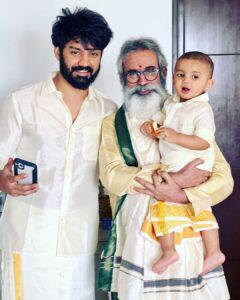 Mahat Raghavendra Instagram - Wish you all a very happy & a prosperous #vinayagarchathurthi ❤️
May lord ganesh remove all the obstacles of your life! Protect you  from evil and fulfill all your wishes 😇🤗
@adhiyamanraghavendra 😘