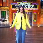 Mahat Raghavendra Instagram - Get ready for a laughter riot tonight on #thekapilsharmashow @ 9.30 with @kapilsharma & us @aslisona @iamhumaq @satramramani @iamzahero @mahatofficial #doublexl from nov 4th 2022 ❤️ #taalitaali 🥳