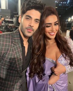 Mahek Chahal Instagram - Are you watching us in #Naagin6 on @colorstv today? @balajitelefilmslimited @simbanagpal Mumbai, Maharashtra