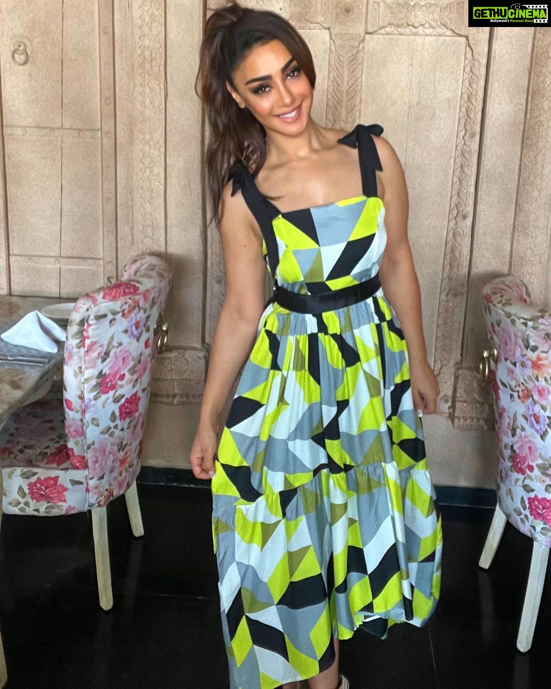 Mahek Chahal Instagram - Gonna be a bright, bright sunshiny day. Spending a day at this gorgeous property @roseamer_jaipur Outfit by @niirabyas Rosé Amer