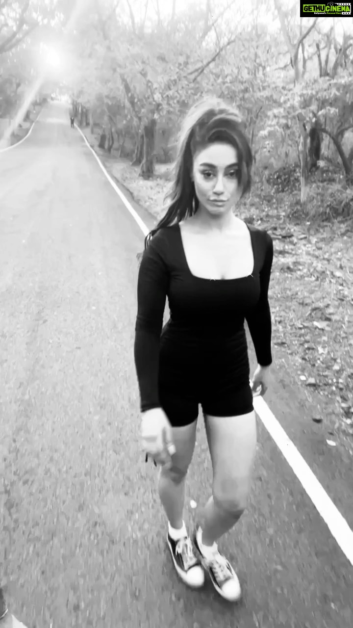 Mahek Chahal Instagram - Walk forward not backwards!