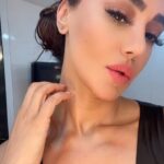 Mahek Chahal Instagram - Dear weather, stop showing off. We get it, you’re hot 🥵