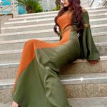 Mahek Chahal Instagram - Thank you for this super cool outfit 🙏🏻❤️ @akarabyshruthi just in love with ur clothes @shruthikathpal 😍 Make up and hair by @sanjana.malik @makeupbynikitabhandula India
