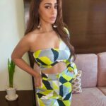 Mahek Chahal Instagram – Gonna be a bright, bright sunshiny day. Spending a day at this gorgeous property @roseamer_jaipur 
Outfit by @niirabyas Rosé Amer
