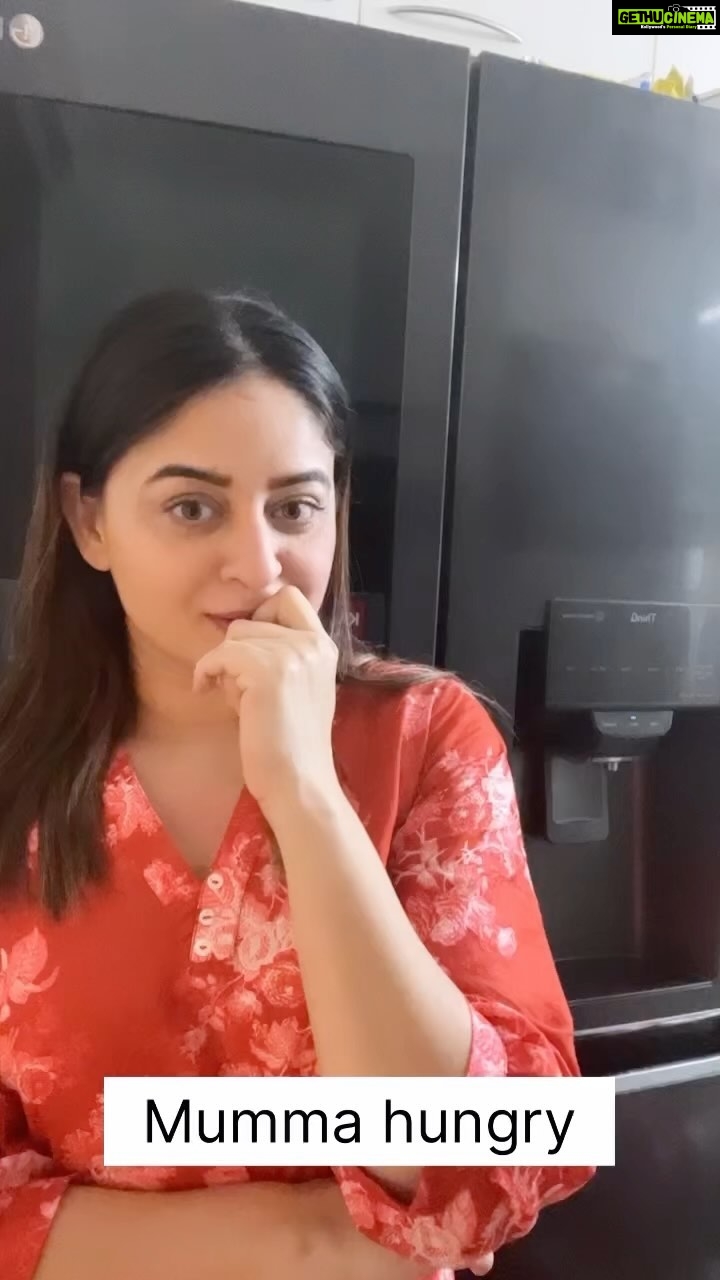 Mahhi Vij Instagram - Donut 🍩 #khaoaurkhilao