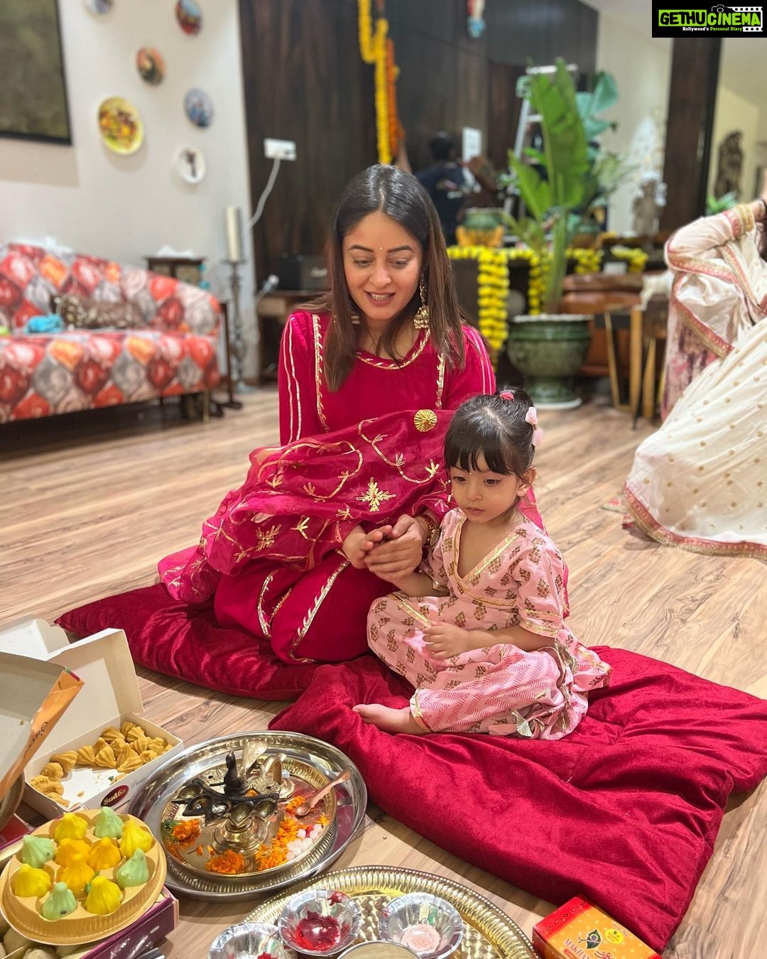 Mahhi Vij Instagram - Ganapati Bappa Morya 🙏