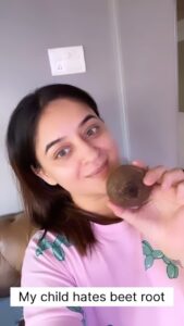 Mahhi Vij Instagram - How to give beet to your baby 👶 Banao aur khilao 💃