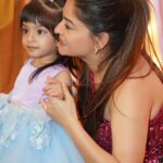 Mahhi Vij Instagram - Will you be my best friend? @tarajaymahhi ❤️