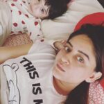 Mahhi Vij Instagram – Tara and I love enjoying the monsoons together..but along with the monsoons come the seasonal flu which affects babies quicker than adults..while this flu is not dangerous it is still important to ensure that kids are well taken care of during this time..so here I am sharing some of my hacks that I use for Tara to recover from these kind of flus..starting off with consistently monitoring the body temperature which is of utmost importance..cold cloth strips on the forehead and feet should be applied every few hours..a sponge bath after 2-3 days is ideally recommended to help resume the body’s internal functioning to normal again. 8 hours of sleep and a good amount of rest during this time is very essential..and the most important part about healing through the flu is ensuring the kids get enough of our love, time and attention because these things are instant healers❤lots of fluid and ajwain bhaap 🙏