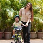 Mahhi Vij Instagram - At her age, Tara loves exploring new things. She is an active kid. We always try to help her with activities that keep her happy and active. We thought that she would love cycling whenever she is able to ride, and yes, it has now become one of her favourite outdoor activities! She is looking forward to hop on to her cycle and pedal away :D She feels safe with me while riding and I am already looking forward to more fun activities we can do as she grows and learns to cycle on her own :) @bsa.bicycle #GoCycling #CycleForHealth #BSAKids #Memories #BondingTime #BSA #BSACycles #CreatingMemories #CyclingLove #BSABicycles