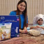 Mahhi Vij Instagram - My sweet little Tara and Pillsbury doughboy Have made this Mother’s Day One to remember ✨ Tara and I had so much fun while making kathi rolls using Pillsbury atta It’s moments like these we remember and keep in our heart forever Make your Mother’s Day as amazing as ours by participating in Pillsbury Mother’s Day Contest Go to @Pillsbury_in and tell us How can you make your mom’s day a little special everyday by using the hashtag #hardinmothersday