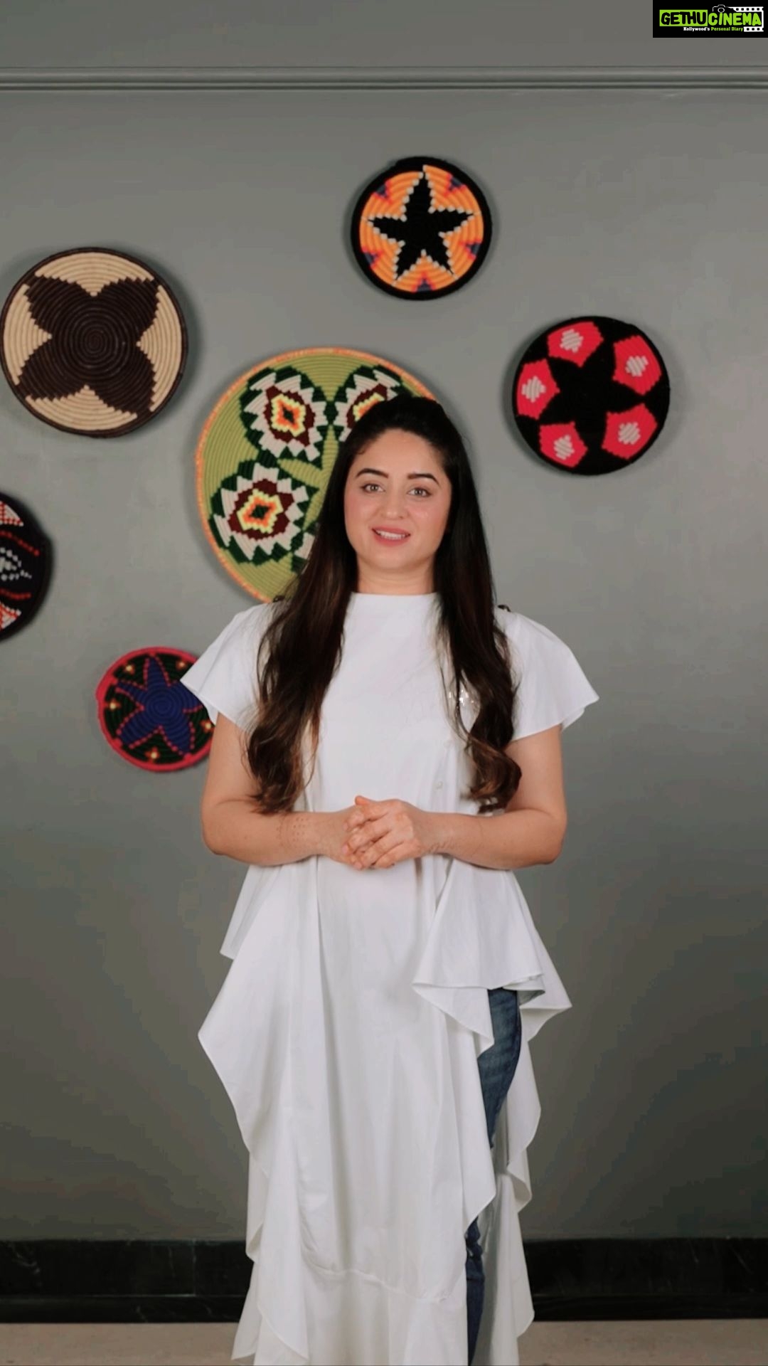 Mahhi Vij Instagram - Did you know that Hepatitis A can be caused due to eating outside food? Keep your child healthy and protected from Hepatitis A by checking out these facts. Take charge to protect your little one from food and water borne diseases like Hepatitis A by ensuring they are protected against Hepatitis A by vaccination. #PassportToHealth #HealthkaPassport#ProtectAgainstDiseases #HealthyBaby#HealthyBabyHappyBaby #PreventHepatitisA#Jaundice #LiverInfections #Ad