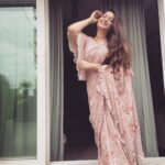Mahhi Vij Instagram – 🌈

@labelkanupriya 
Stylist @dinky_nirh