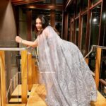 Mahhi Vij Instagram – Queen 😘

Outfit @jiyabyveerdesignstudio
Jewelry @miranabymegha
Styleby @stylebysaachivj 
Team @sanzimehta777 @stylebynikinagda @stylebyniti

Makeup by @lubnaa