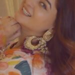 Mahhi Vij Instagram - Eid edition Suit @theloom.in Earings @rubans.in #eidmubarak #eid