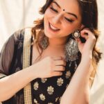 Mahhi Vij Instagram - Everything is empty if you are 💜
