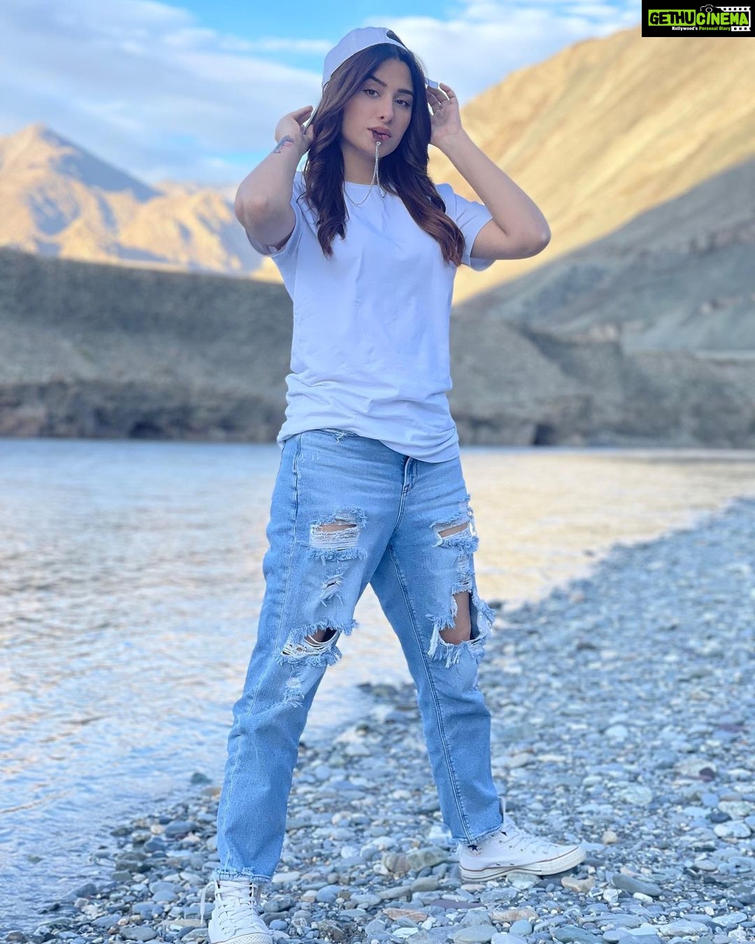 Mahira Sharma Instagram - ⛰ Ladakh, India