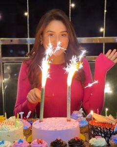 Mahira Sharma Instagram - Happy Birthday to me 🎂