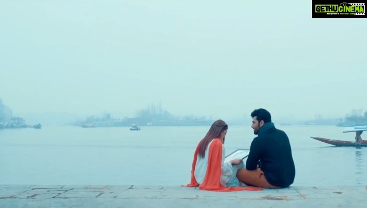 Mahira Sharma Instagram - #ranglageya out now ♥️ #pahira @parasvchhabrra @mohitchauhanofficial @rochakkohli @saregama_official @danishrenzu