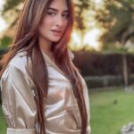 Mahira Sharma Instagram – 🪐