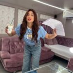 Mahira Sharma Instagram - 📄🧋🎬