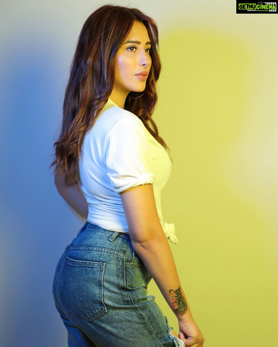 Mahira Sharma Instagram - Peaceful mind grateful heart 🥰 Goa, India