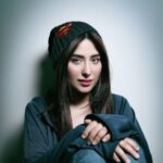 Mahira Sharma Instagram – I 👀 u …….🖤