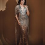 Mahira Sharma Instagram - 𝓉𝒶𝓀𝑒 𝒶 𝒹𝑒𝑒𝓅 𝒷𝓇𝑒𝒶𝓉𝒽 𝒶𝓃𝒹 𝓁𝑒𝓉 𝒾𝓉 𝑔𝑜 𝒷𝒶𝒷𝓎 . . . Outfit : @laxmikrishnaofficial Styled by : @tiara_gal @akansha.27 💄: @puneet_makeovers 👠: @urbantoes