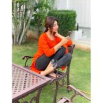 Mahira Sharma Instagram – Where are my followers from ? 🌎
.
.
.
.
Earring @swagsatrangi Jammu and Kashmir