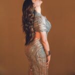Mahira Sharma Instagram - 𝓉𝒶𝓀𝑒 𝒶 𝒹𝑒𝑒𝓅 𝒷𝓇𝑒𝒶𝓉𝒽 𝒶𝓃𝒹 𝓁𝑒𝓉 𝒾𝓉 𝑔𝑜 𝒷𝒶𝒷𝓎 . . . Outfit : @laxmikrishnaofficial Styled by : @tiara_gal @akansha.27 💄: @puneet_makeovers 👠: @urbantoes