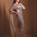 Mahira Sharma Instagram - 𝓉𝒶𝓀𝑒 𝒶 𝒹𝑒𝑒𝓅 𝒷𝓇𝑒𝒶𝓉𝒽 𝒶𝓃𝒹 𝓁𝑒𝓉 𝒾𝓉 𝑔𝑜 𝒷𝒶𝒷𝓎 . . . Outfit : @laxmikrishnaofficial Styled by : @tiara_gal @akansha.27 💄: @puneet_makeovers 👠: @urbantoes