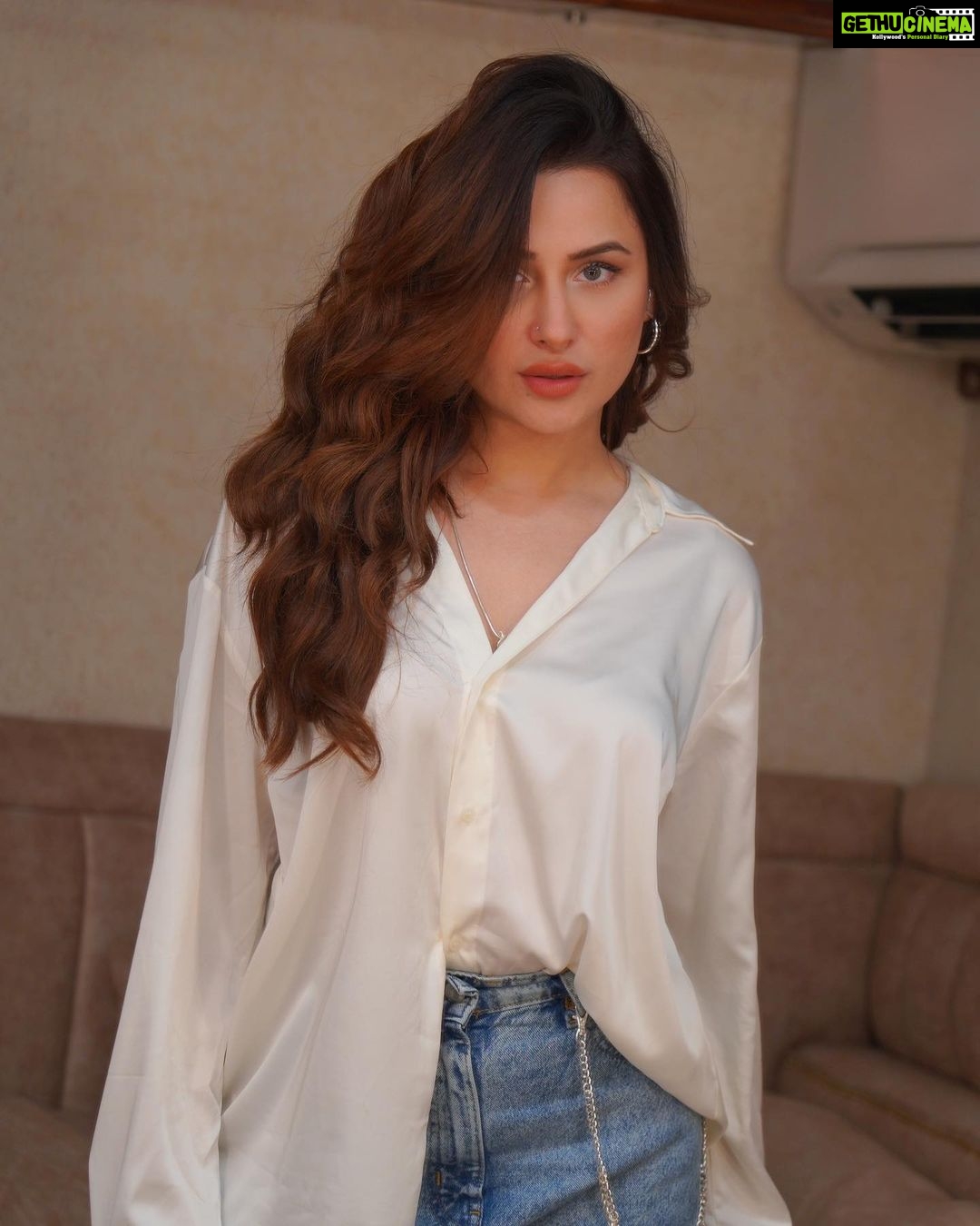 Mahira Sharma Instagram - in your dreams 💭