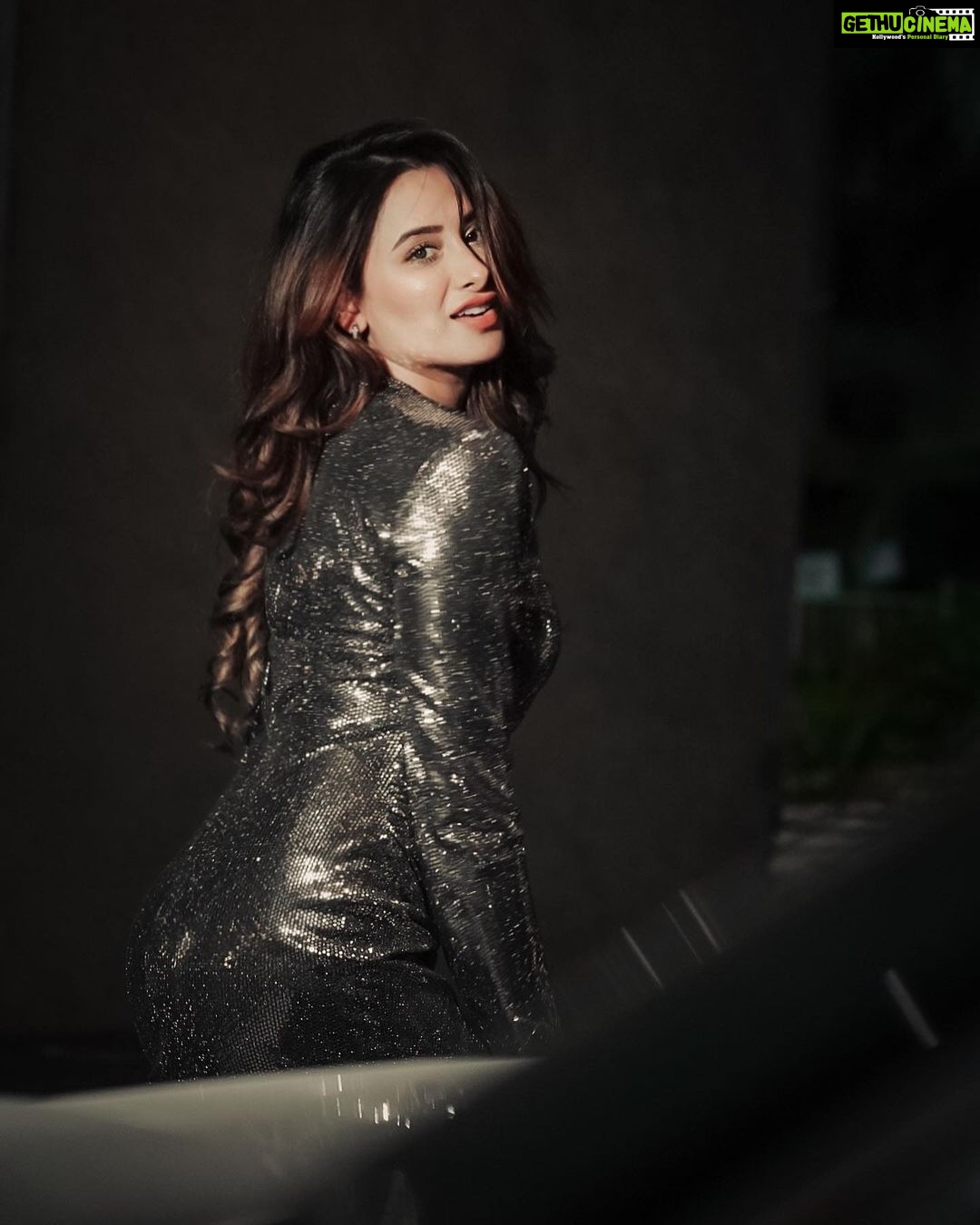 Mahira Sharma Instagram - just like that 🕷️