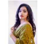 Malavika Menon Instagram - Mua @vanithya Wearing #own At Tirur for tezz motor’s electric kinetic green two wheeler dealership 🌈☺️ @tezz_kinetic_green #inaugration #tirur #malappuram #kerala #malavika #mm #malayalam