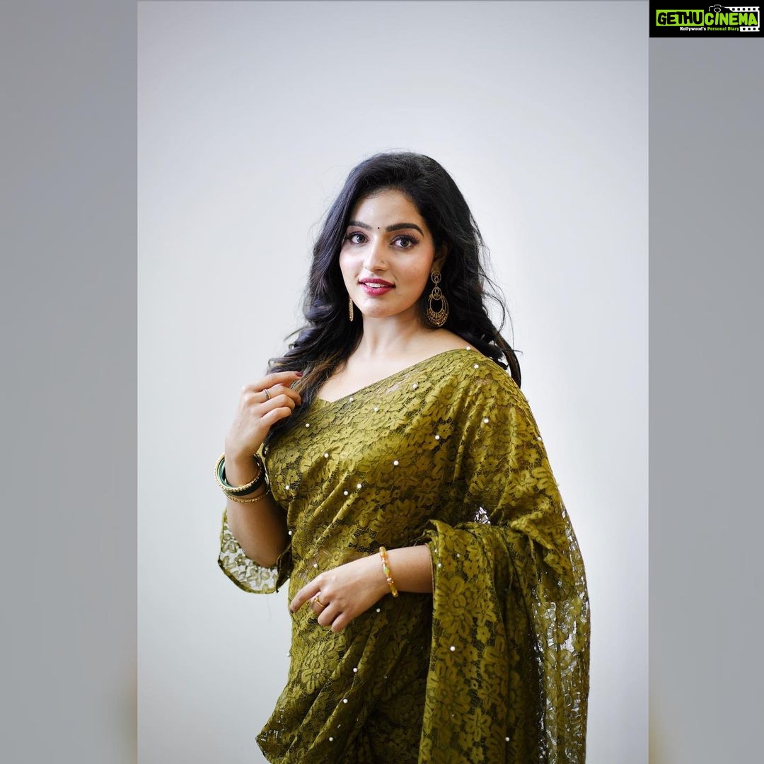 Malavika Menon Instagram - Mua @vanithya Wearing #own At Tirur for tezz motor’s electric kinetic green two wheeler dealership 🌈☺️ @tezz_kinetic_green #inaugration #tirur #malappuram #kerala #malavika #mm #malayalam
