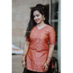 Malavika Menon Instagram – Okay now that’s a cool candid🥰🙈😄🐣
@_rony_sebastian_
Hair @ushavishnuu 
Tochup @shajipulpally9954