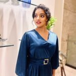 Malavika Menon Instagram – I wear blue 
I feel all new 
You can’t help but love me too🧿💙🥰🫣✨

#cinema #2023 #blue #love