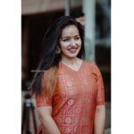 Malavika Menon Instagram – 🧡🍊
@liju_photographyoff @eldhosethomas.official
